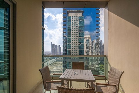 Apartamento en Jumeirah Lake Towers, Dubai, 2 dormitorios, 100.99 m², № 134067 - foto 5