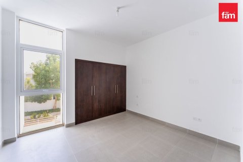 Villa in Dubai 3 bedrooms, 305.6 sq.m. № 123370 - photo 14