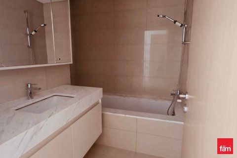 Apartment in Downtown Dubai (Downtown Burj Dubai), Dubai 3 bedrooms, 122.5 sq.m. № 123367 - photo 9