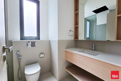 Villa in Dubai 4 bedrooms, 538.5 sq.m. № 123372 - photo 7