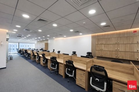 Office in Downtown Dubai (Downtown Burj Dubai), Dubai 301.9 sq.m. № 114995 - photo 4