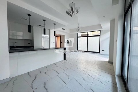 Купить таунхаус в Мохаммед Бин Рашид Сити, Дубай: 4 спальни, 283м², № 73210 - фото 2