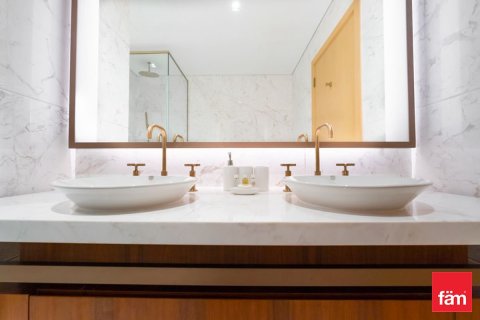 Apartment in Downtown Dubai (Downtown Burj Dubai), Dubai 2 bedrooms, 165.6 sq.m. № 14236 - photo 4