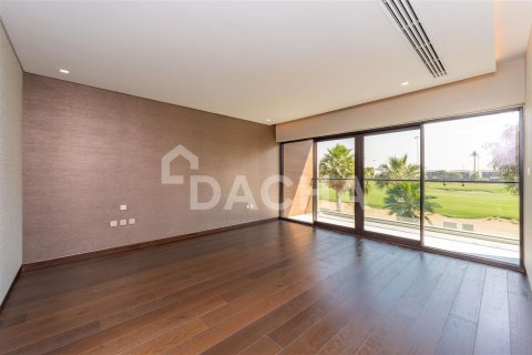 Снять в аренду виллу в DAMAC Hills (Akoya by DAMAC), Дубай: 6 спален, 582.4м², № 6737 - фото 9