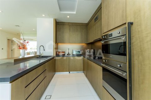 Apartamento en Palm Jumeirah, Dubai, 3 dormitorios, 268 m², № 6735 - foto 2