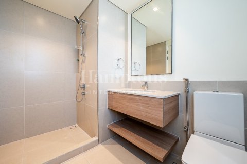Снять в аренду виллу в Dubai South (Dubai World Central), Дубай: 3 спальни, 141.59996551м², № 135026 - фото 5