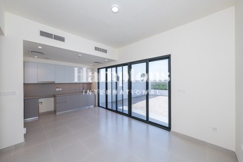 Снять в аренду виллу в Dubai South (Dubai World Central), Дубай: 3 спальни, 141.59996551м², № 135026 - фото 25