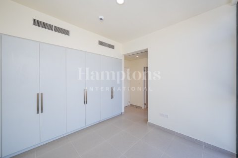 Снять в аренду виллу в Dubai South (Dubai World Central), Дубай: 3 спальни, 141.59996551м², № 135026 - фото 7