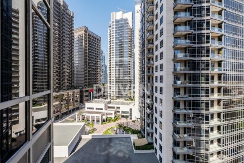 Купить квартиру в South Ridge, Даунтаун Дубай (Даунтаун Бурдж Дубай), Дубай: 3 спальни, 175.77м², № 135560 - фото 3