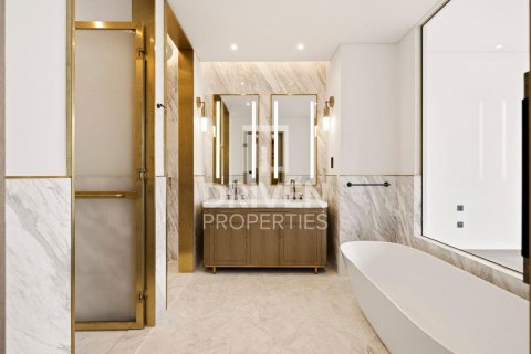 Apartment in Business Bay, Dubai 3 bedrooms, 289.02 sq.m. № 135559 - photo 5