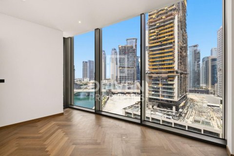 Apartment in Business Bay, Dubai 3 bedrooms, 289.02 sq.m. № 135559 - photo 20