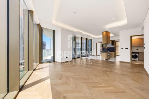 Apartment in Business Bay, Dubai 3 bedrooms, 289.02 sq.m. № 135559 - photo 28