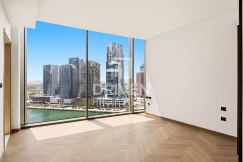 Apartment in Business Bay, Dubai 3 bedrooms, 289.02 sq.m. № 135559 - photo 18