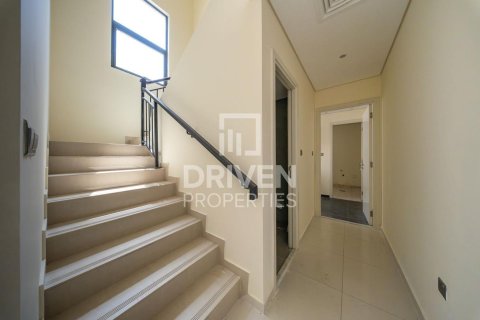 Townhouse in Dubai 3 bedrooms, 174.75 sq.m. № 135562 - photo 7