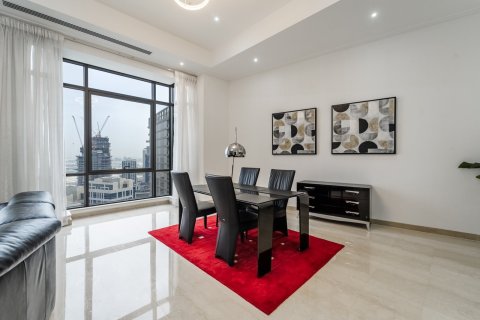 Penthouse in Downtown Dubai (Downtown Burj Dubai), Dubai 2 bedrooms, 226 sq.m. № 137854 - photo 6