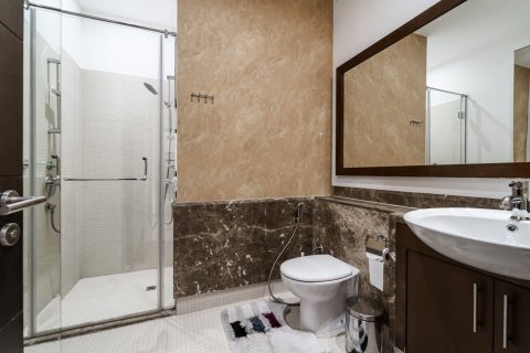 Penthouse in Downtown Dubai (Downtown Burj Dubai), Dubai 2 bedrooms, 226 sq.m. № 137854 - photo 22