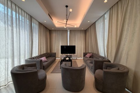 Villa en Al Barsha, Dubai, 5 dormitorios, 540 m², № 137858 - foto 8