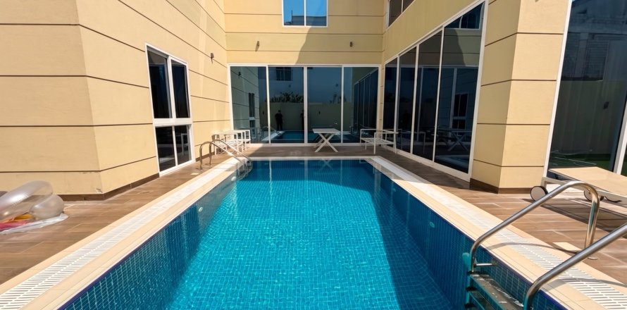 Villa en Al Barsha, Dubai, 5 dormitorios, 540 m², № 137858