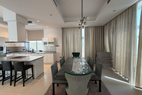 Villa en Al Barsha, Dubai, 5 dormitorios, 540 m², № 137858 - foto 5