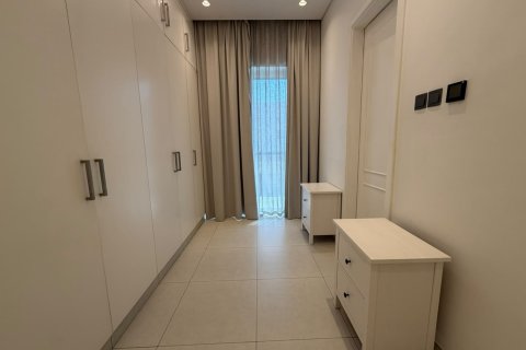 Villa en Al Barsha, Dubai, 5 dormitorios, 540 m², № 137858 - foto 20
