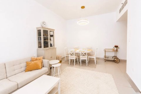 Apartment in Dubai 2 bedrooms, 87 sq.m. № 137849 - photo 4