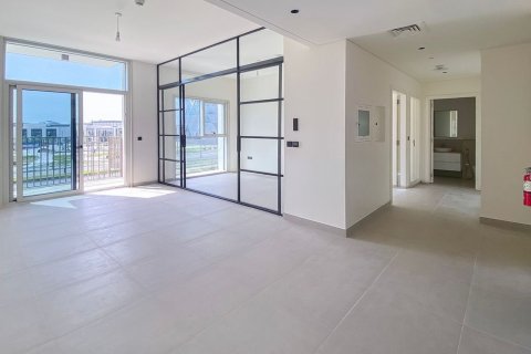 Apartment in Dubai 2 bedrooms, 67 sq.m. № 137848
