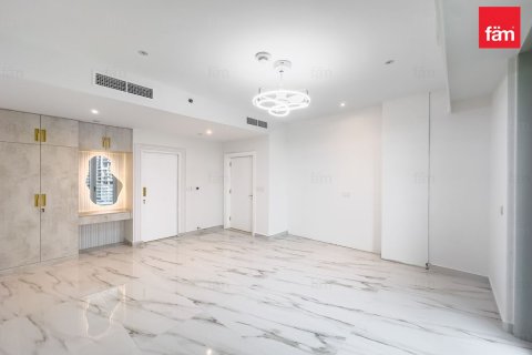 Apartment in Business Bay, Dubai 2 bedrooms, 145.3 sq.m. № 102017 - photo 12
