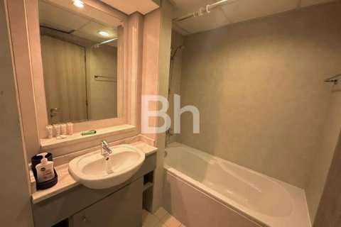 Apartment in Jumeirah Lake Towers, Dubai 1 bedroom, 69 sq.m. № 56697 - photo 4