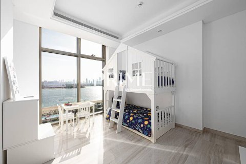 Apartment in Palm Jumeirah, Dubai 4 bedrooms, 471 sq.m. № 56698 - photo 11