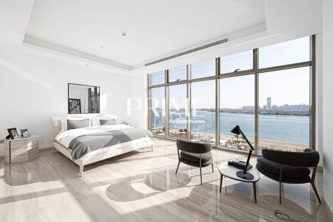 Apartment in Palm Jumeirah, Dubai 4 bedrooms, 471 sq.m. № 56698 - photo 23