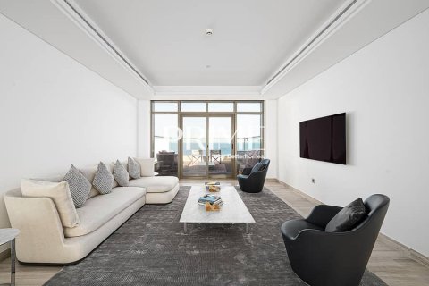 Apartment in Palm Jumeirah, Dubai 4 bedrooms, 471 sq.m. № 56698 - photo 20