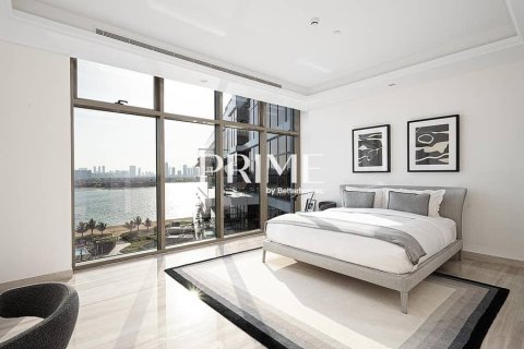 Apartment in Palm Jumeirah, Dubai 4 bedrooms, 471 sq.m. № 56698 - photo 27