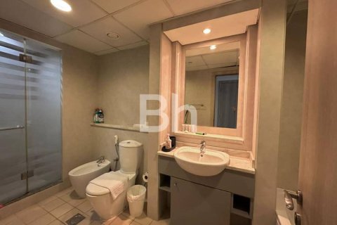 Apartment in Jumeirah Lake Towers, Dubai 1 bedroom, 69 sq.m. № 56699 - photo 4