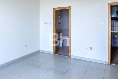 Apartment in Jumeirah Lake Towers, Dubai 1 bedroom, 77 sq.m. № 56693 - photo 5