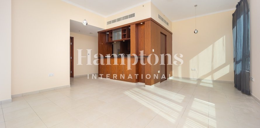 Apartment in Downtown Dubai (Downtown Burj Dubai), Dubai 1 bedroom, 95.0398 sq.m. № 71982