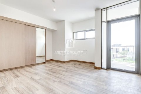 Villa in Al Furjan, Dubai 4 bedrooms, 305 sq.m. № 74067 - photo 12