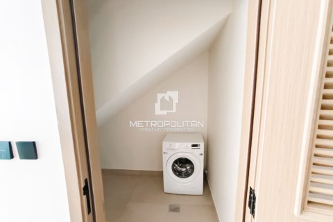 Townhouse in Damac Lagoons, Dubai 3 bedrooms, 144 sq.m. № 74068 - photo 15