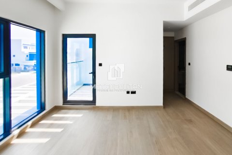 Townhouse in Damac Lagoons, Dubai 3 bedrooms, 144 sq.m. № 74068 - photo 28