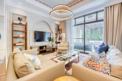 Купить квартиру в Даунтаун Дубай (Даунтаун Бурдж Дубай), Дубай: 1 спальня, 130м², № 74060 - фото 2