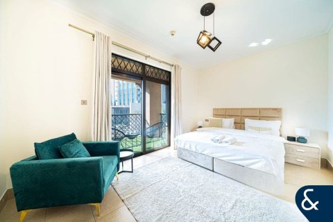 Apartment in Old Town, Dubai 1 bedroom, 90 sq.m. № 91555 - photo 4