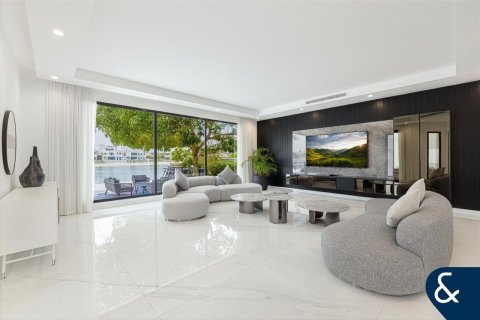 Villa à Signature Villas, Palm Jumeirah, Dubai, 7 chambres, 1245 m², № 91553 - photo 16