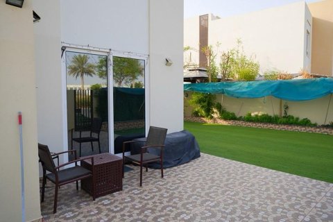 Apartamento en EMAAR South, Dubai South (Dubai World Central), Dubai, 3 dormitorios, 251 m², № 69174 - foto 1