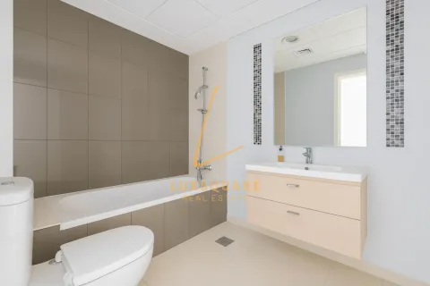 Apartamento en DAMAC Hills (Akoya by DAMAC), Dubai, 2 dormitorios, 135 m², № 69178 - foto 21