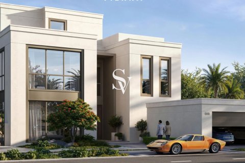 Купить виллу в Дубае: 5 спален, 768м², № 71452 - фото 1