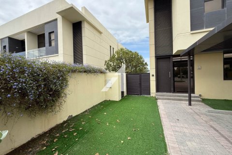 Villa à DAMAC Hills (Akoya by DAMAC), Dubai, 3 chambres, 324 m², № 99652 - photo 2