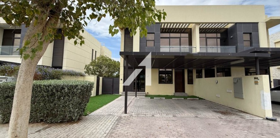 Villa à DAMAC Hills (Akoya by DAMAC), Dubai, 3 chambres, 324 m², № 99652