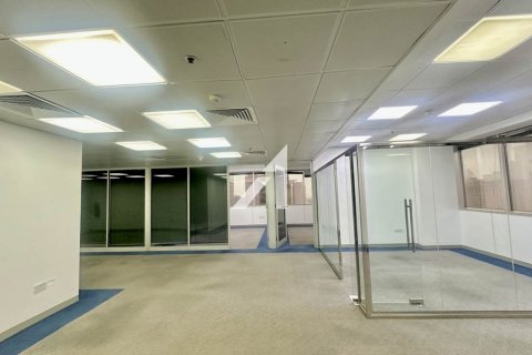 Office in Sheikh Zayed Road, Dubai 180 sq.m. № 99655