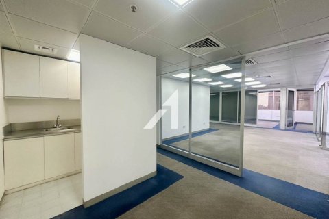Office in Sheikh Zayed Road, Dubai 180 sq.m. № 99655 - photo 2