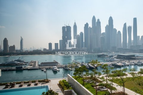 Apartamento en EMAAR Beachfront, Dubai Harbour, Dubai, 2 dormitorios, 109 m², № 74193 - foto 1
