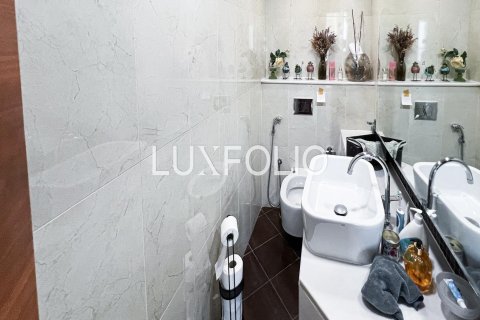 Купить квартиру в Дубай Марине, Дубай: 3 спальни, 160м², № 45456 - фото 12